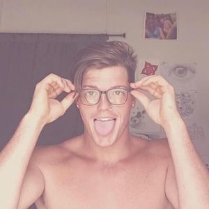 Meet your Posher, Conway